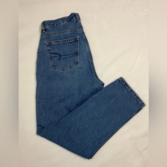 American Eagle Mom Jeans - Picture 9 of 10